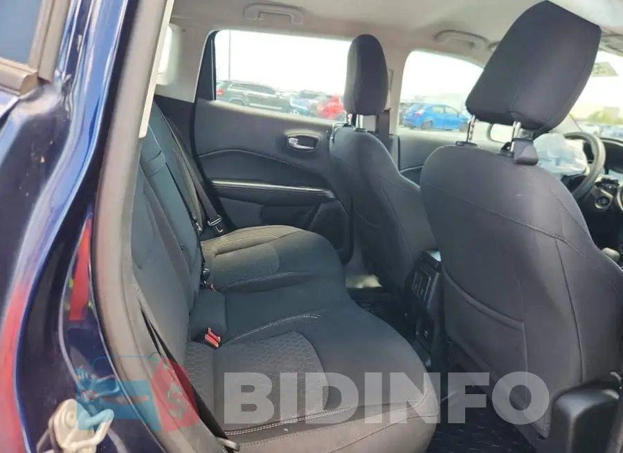 3C4NJDAB3LT118366 Photo# 11