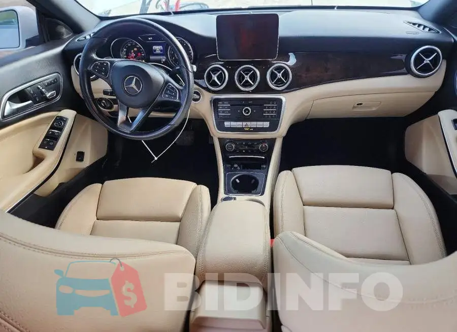 WDDSJ4EB2JN669825 Photo# 8