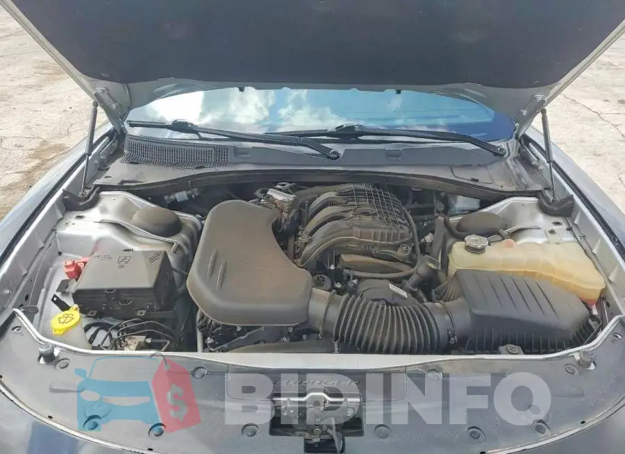 2C3CDXBG9NH157716 Photo# 11