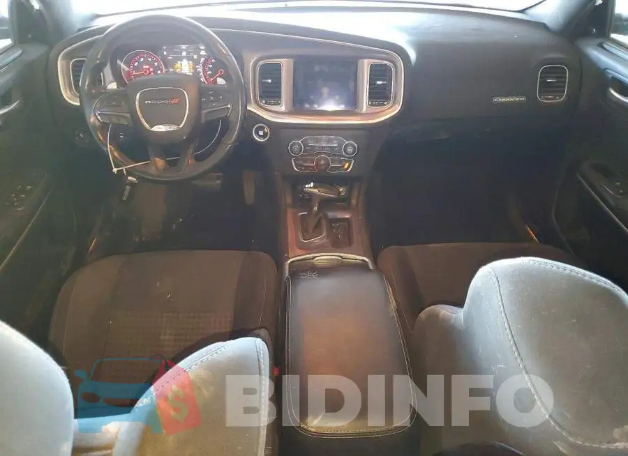 2C3CDXCT4KH575673 Photo# 8