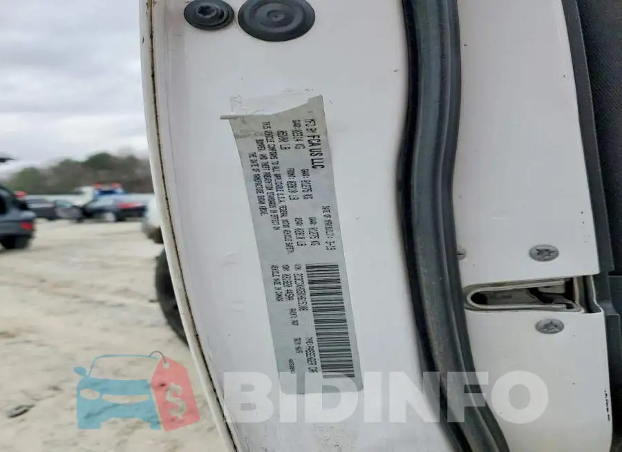 2C3CDXHG5KH615108 Photo# 12