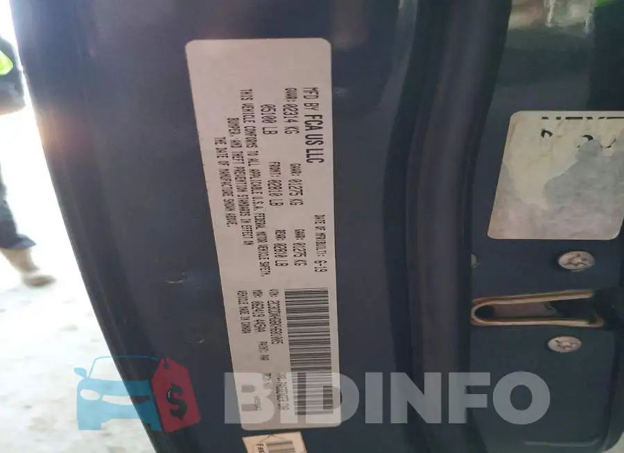 2C3CDXHG6KH681005 Photo# 13