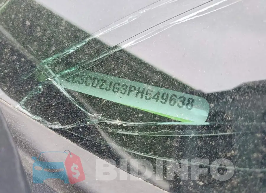2C3CDZJG3PH549638 Photo# 13