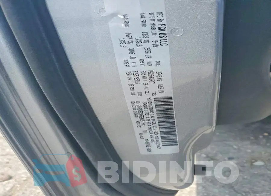 2C4RDGEG5KR768625 Photo# 13