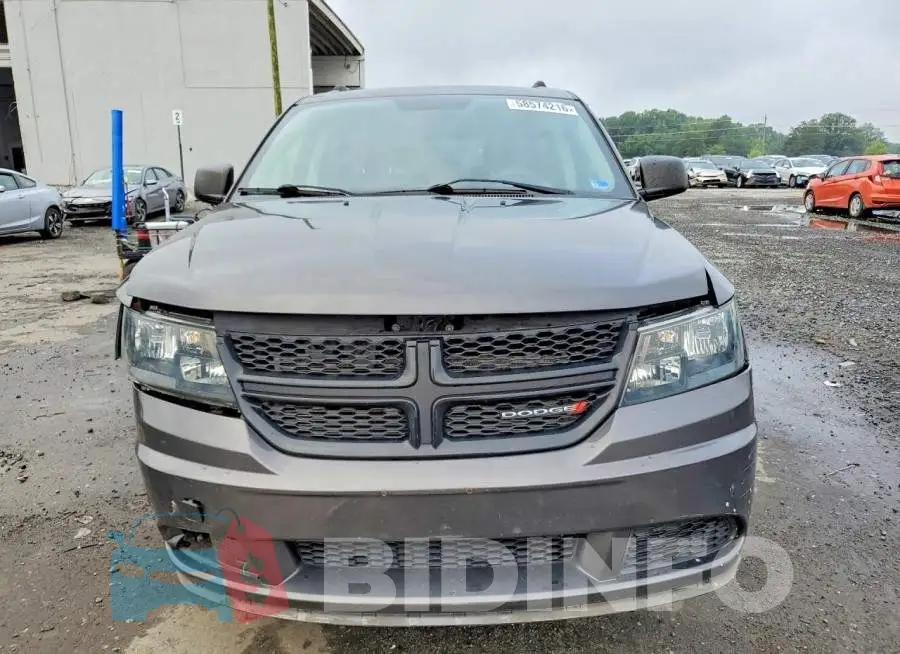 3C4PDCAB2HT566101 Photo# 5