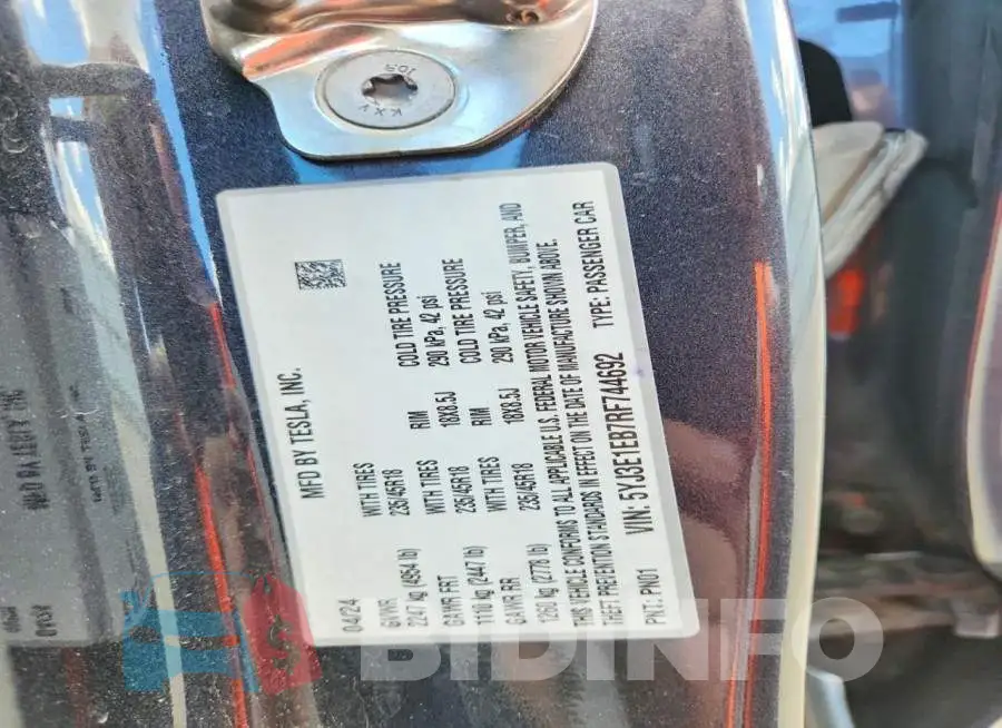 5YJ3E1EB7RF744692 Photo# 12