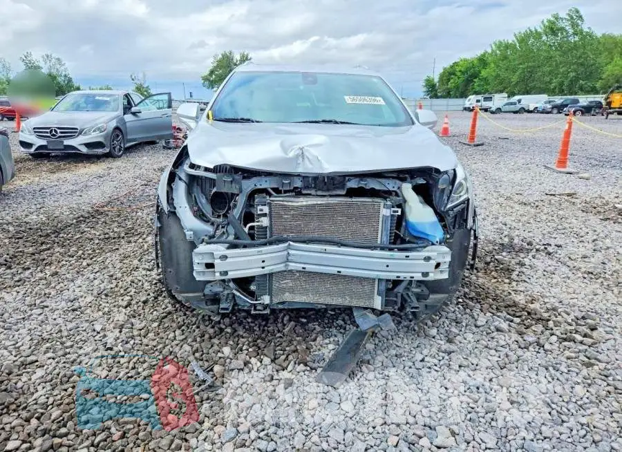 1GYKNCRS2JZ149114 Photo# 5