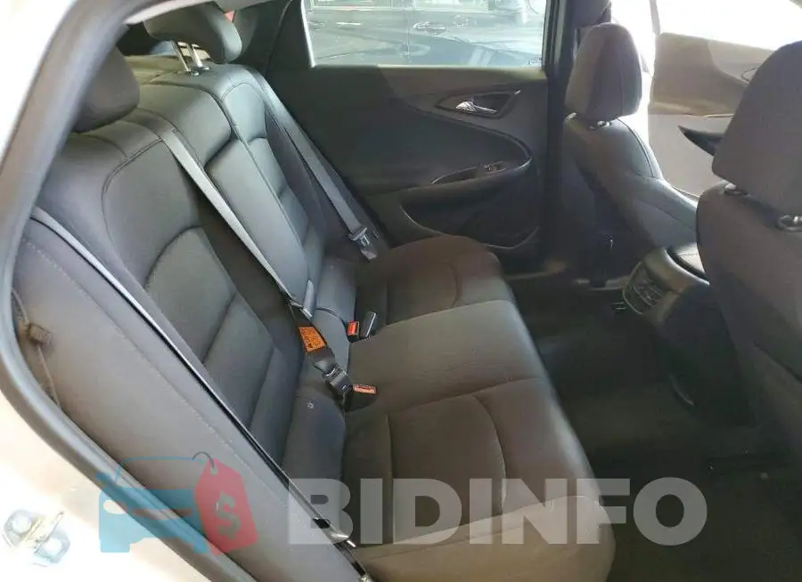 1G1ZD5ST9NF120165 Photo# 10