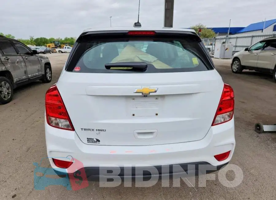KL7CJNSB4HB177704 Photo# 6