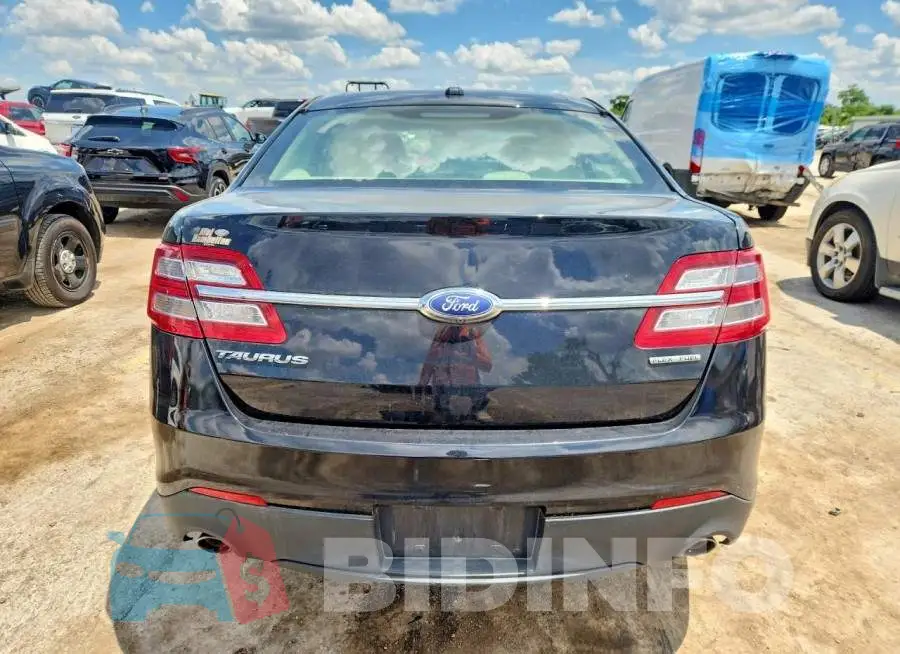 1FAHP2D84HG111587 Photo# 6