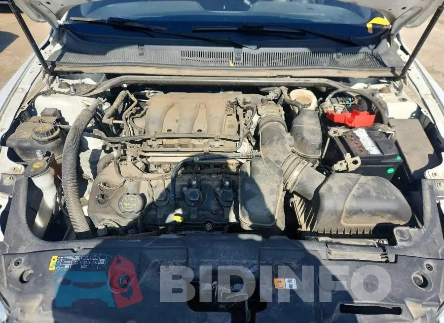 1FAHP2L88HG109228 Photo# 11