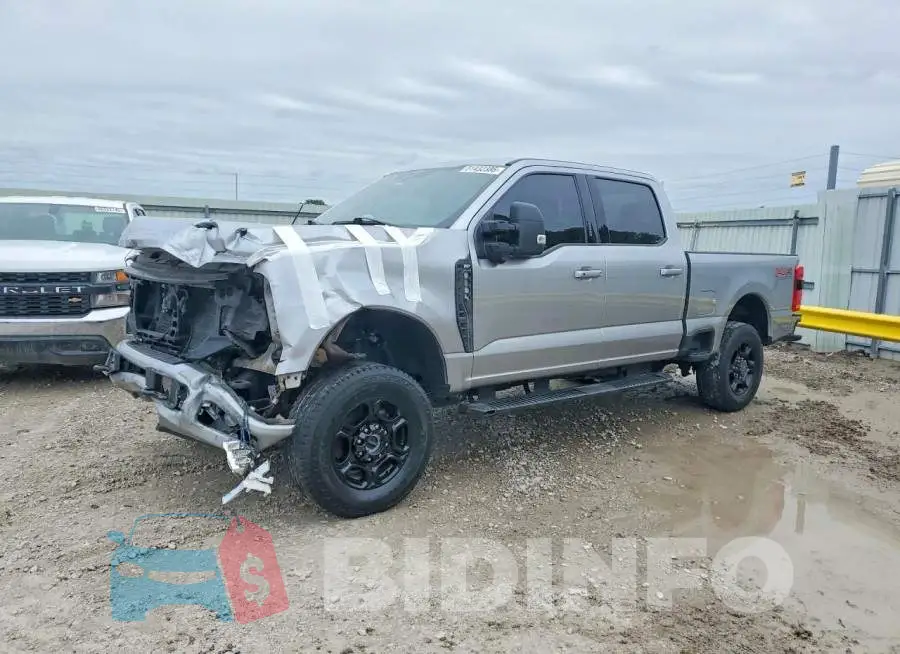 1FT8W2BN2PED31049 Photo# 1