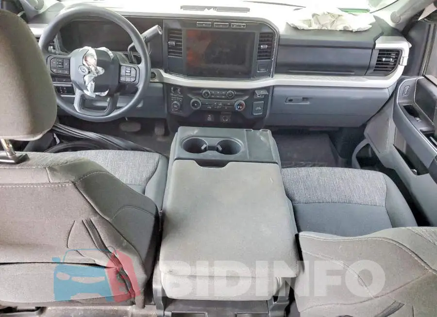 1FT8W2BN2PED31049 Photo# 8