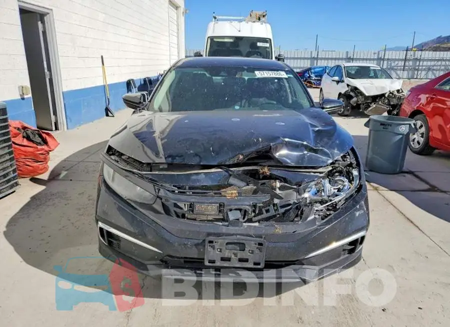 19XFC2F65KE010557 Photo# 5