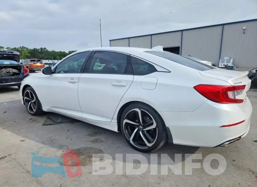 1HGCV2F33LA031884 Photo# 2