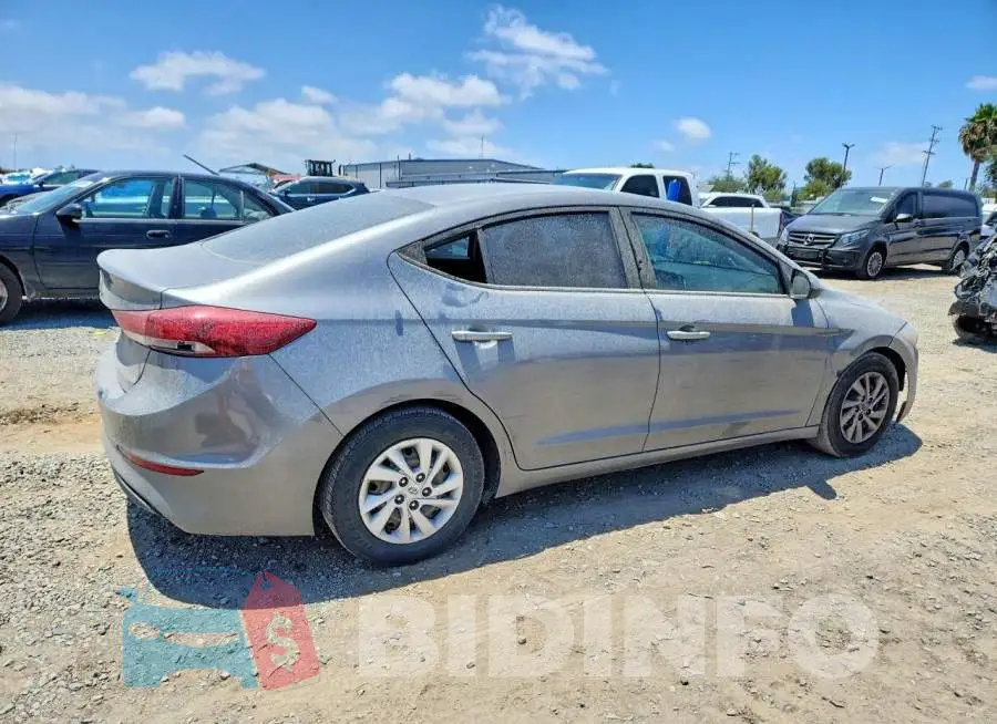 5NPD74LFXJH329975 Photo# 3