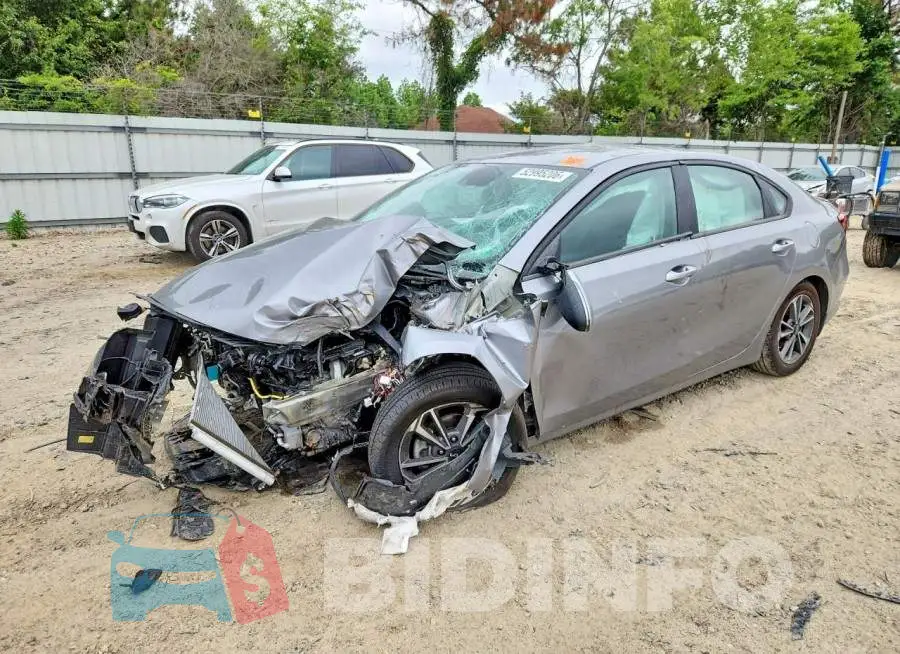 3KPF24AD3RE761316 Photo# 1