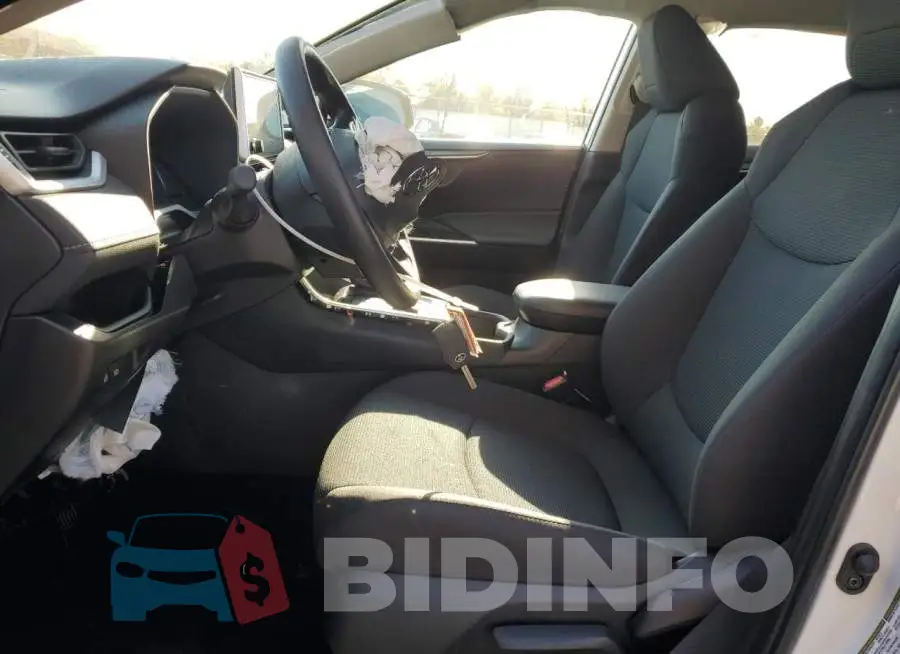 2T3F1RFV8SW572074 Photo# 7