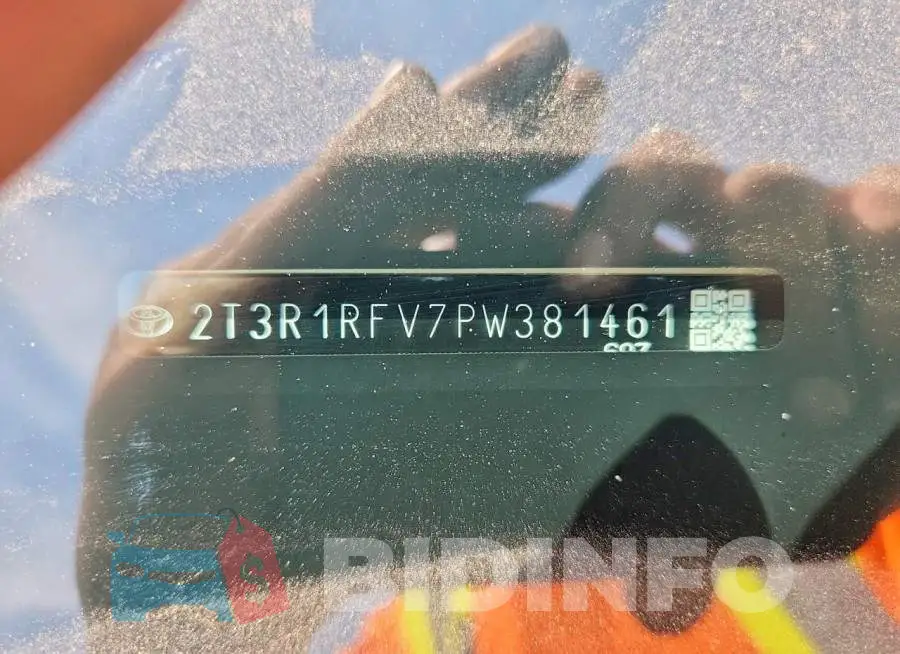 2T3R1RFV7PW381461 Photo# 12