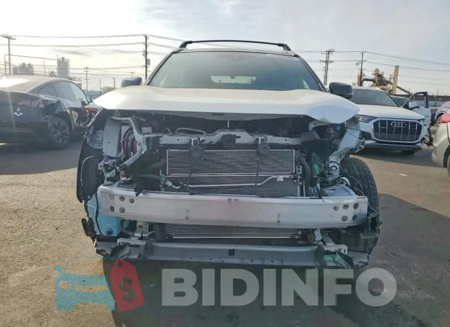 JTMFB3FV7RD233985 Photo# 5