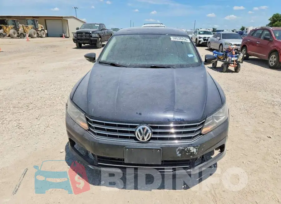 1VWLA7A3XKC009735 Photo# 5