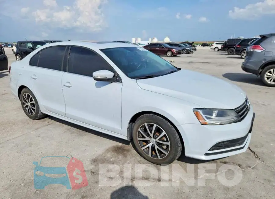3VWDB7AJXJM226876 Photo# 4
