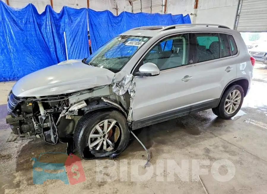 WVGRV7AX8HW508024 Photo# 1