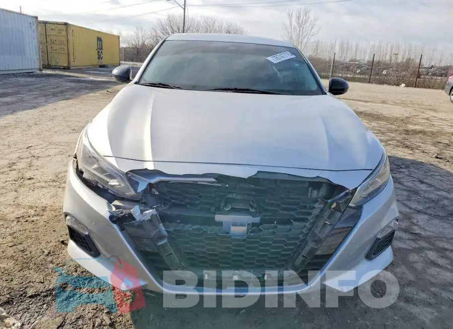 1N4BL4CV8LC177502 Photo# 5