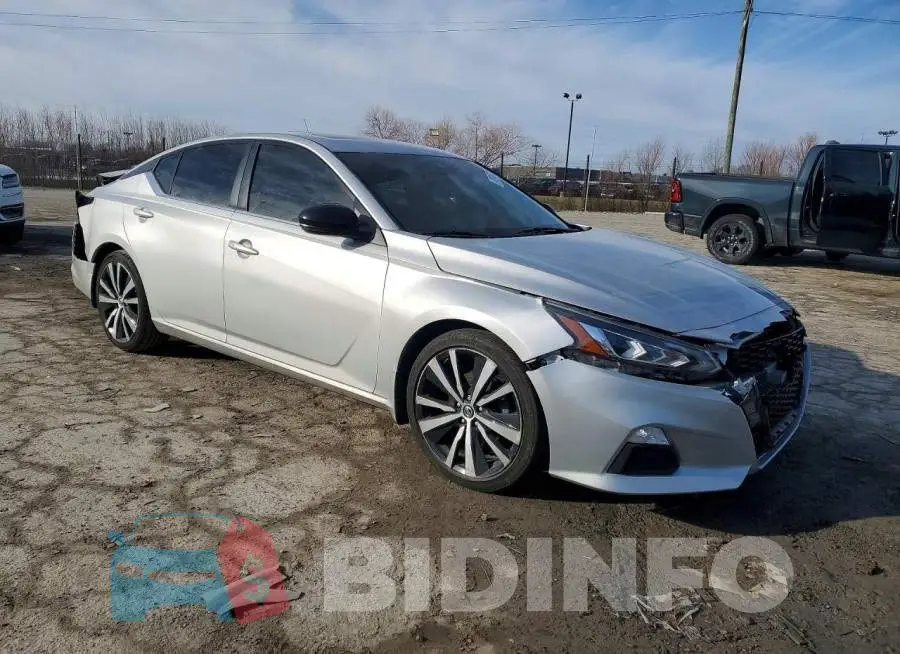 1N4BL4CV8LC177502 Photo# 4