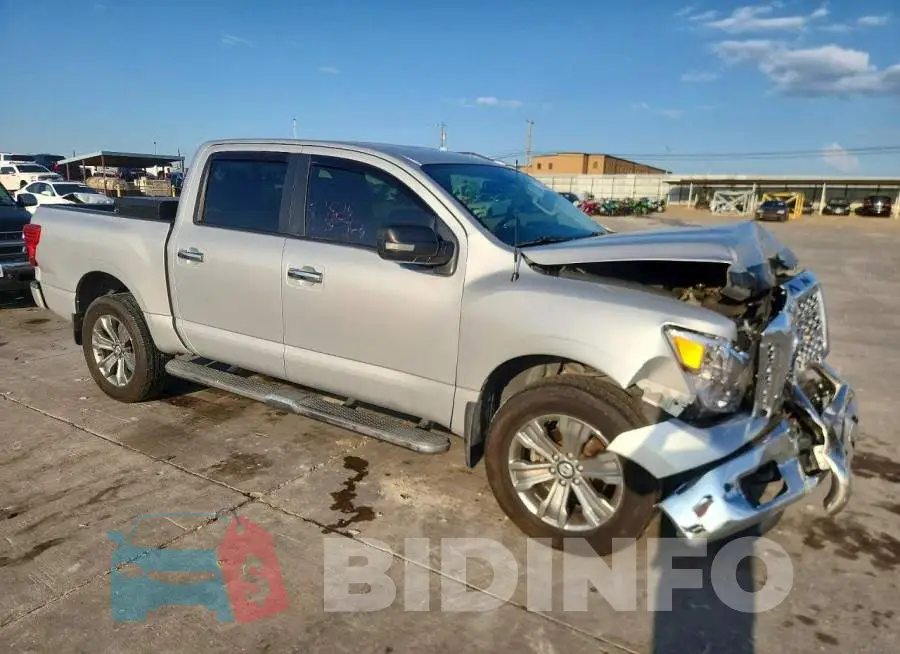 1N6AA1E64JN537072 Photo# 4