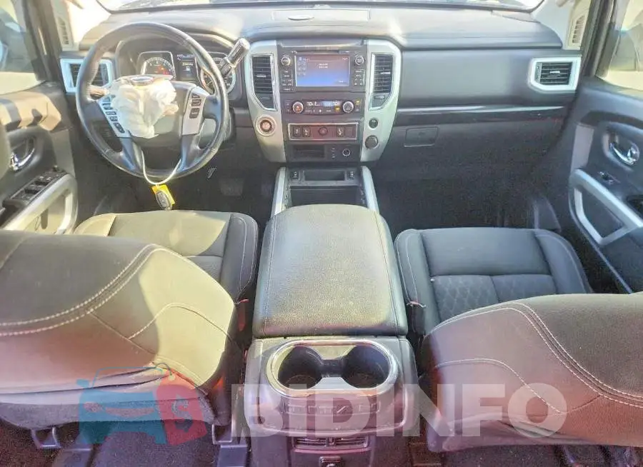 1N6AA1E64JN537072 Photo# 8