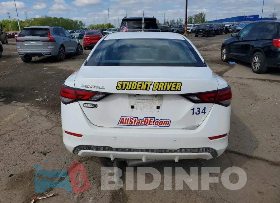3N1AB8BV4RY299410 Photo# 6