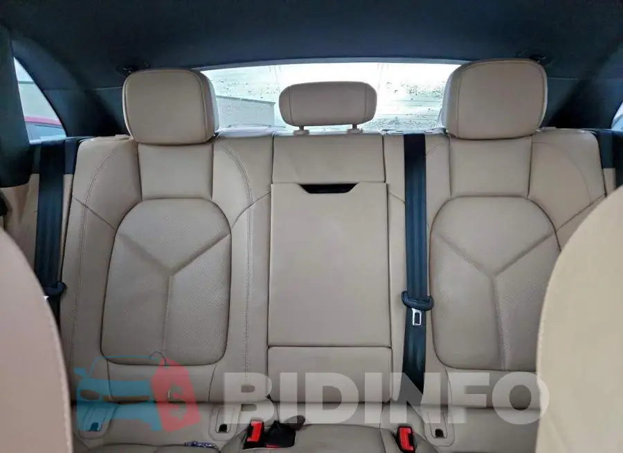 WP1AA2A50NLB11062 Photo# 10
