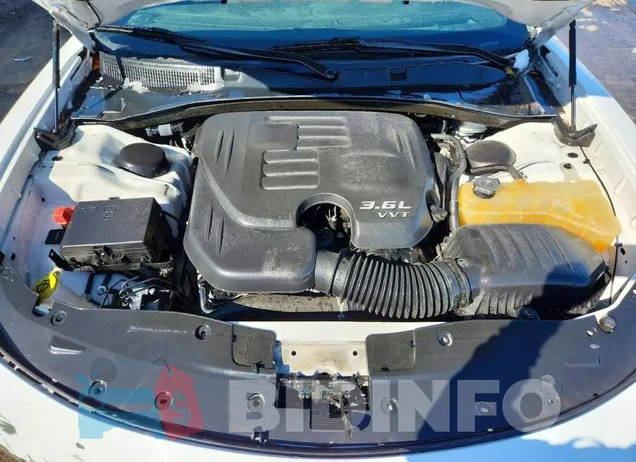 2C3CDXHG9HH643082 Photo# 11