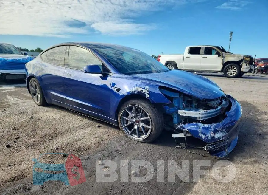 5YJ3E1EB4NF274762 Photo# 4