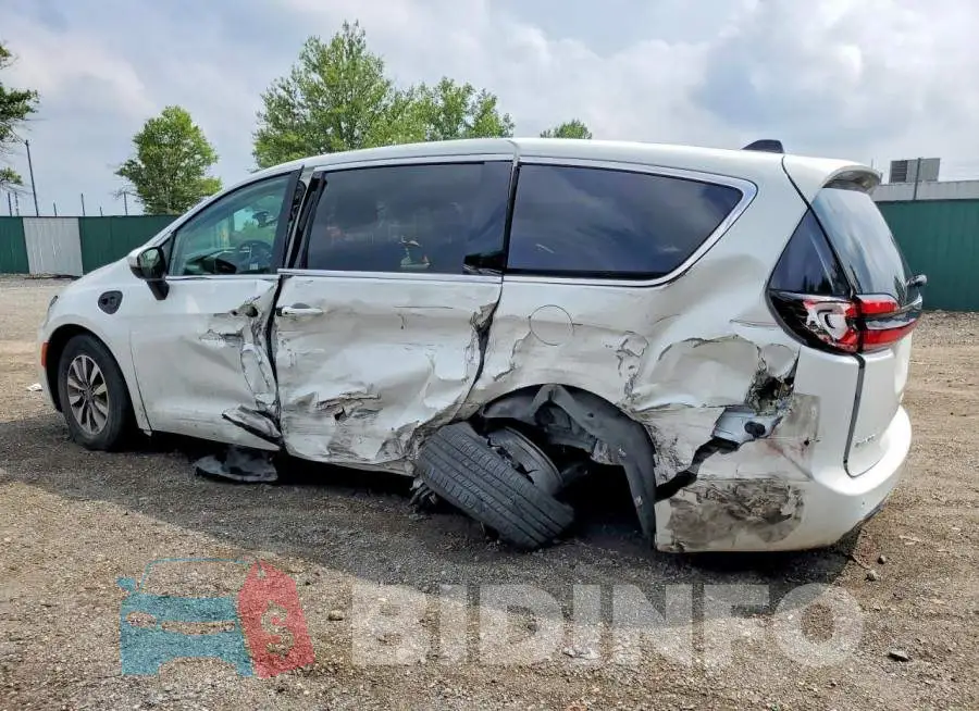 2C4RC1L71PR618375 Photo# 2