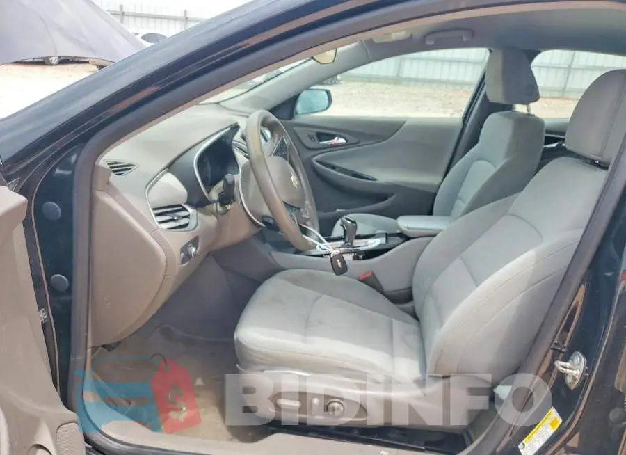 1G1ZC5ST2HF222253 Photo# 7