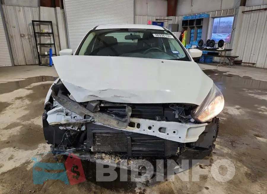 1FADP3F22JL214971 Photo# 5