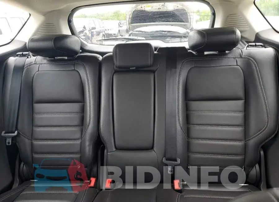 1FADP5AUXHL100599 Photo# 10
