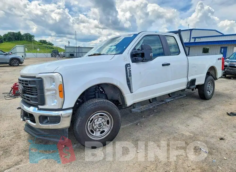 1FT7X2BA8PEC50837 Photo# 1