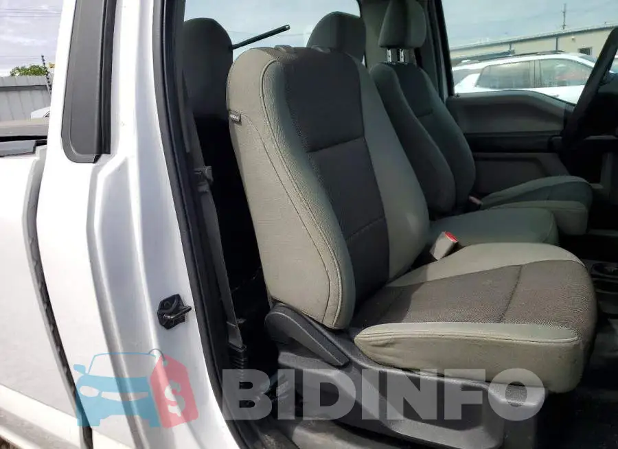 1FTMF1C87HKD03283 Photo# 10
