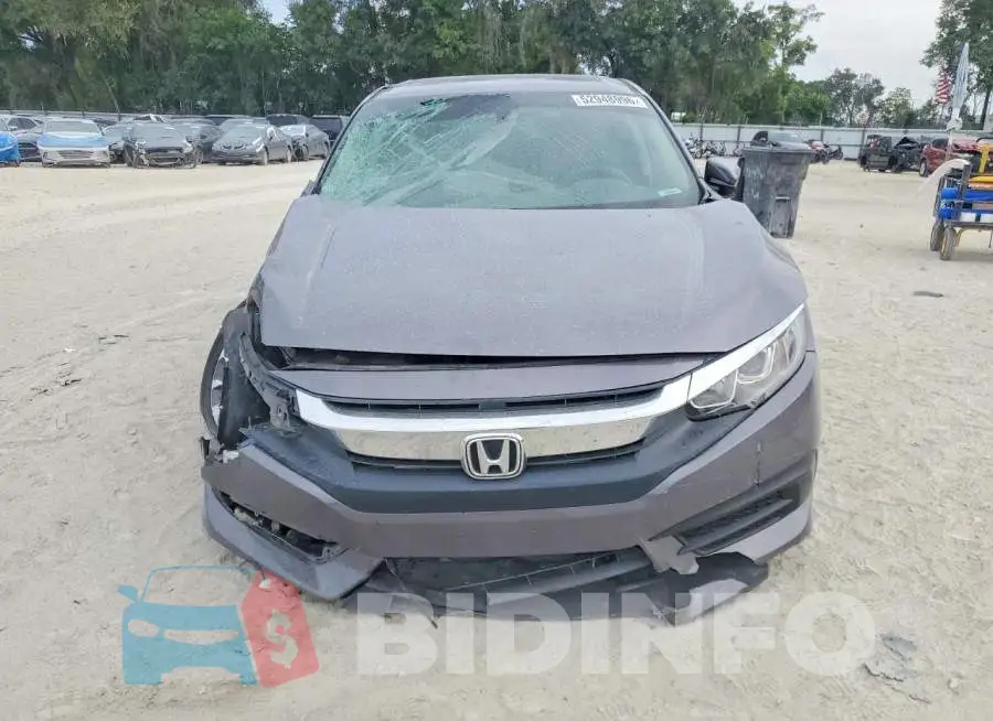19XFC2F70HE059246 Photo# 5