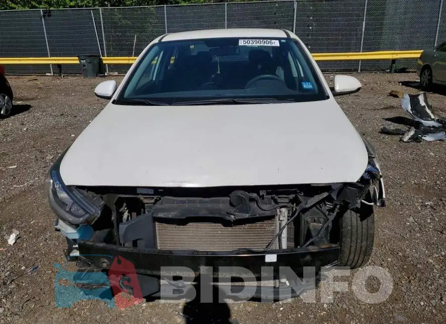 3KPC24A62LE113395 Photo# 5