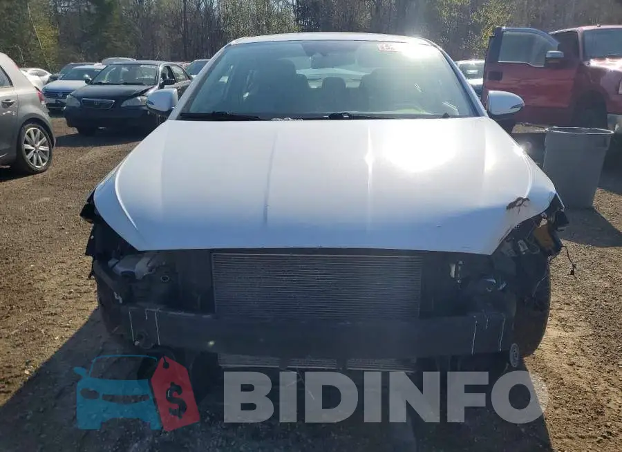 KMHD84LF3LU902281 Photo# 5
