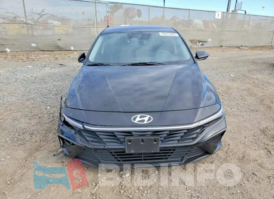 KMHLM4DG9RU775477 Photo# 5