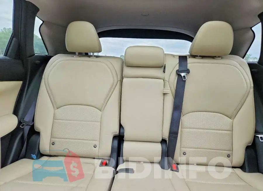 3PCAJ5M30KF104740 Photo# 10