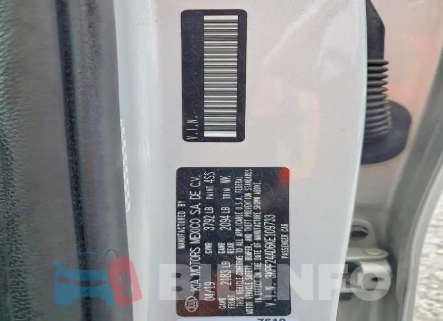 3KPF24AD6KE109733 Photo# 13