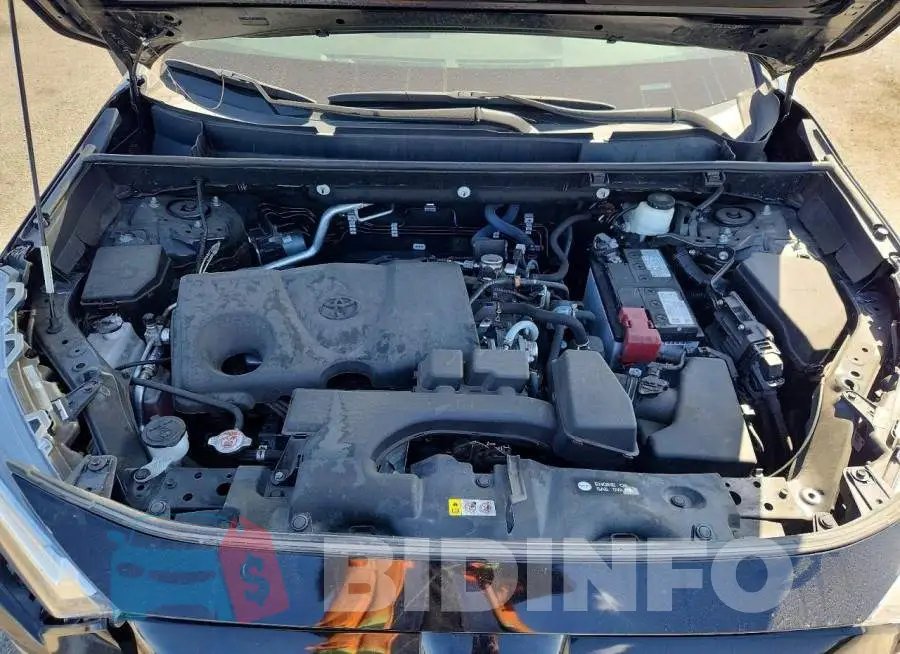 2T3W1RFV3PW240552 Photo# 11