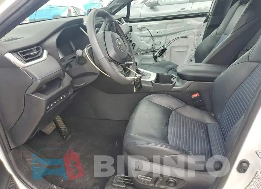 4T3E6RFV8RU148028 Photo# 7