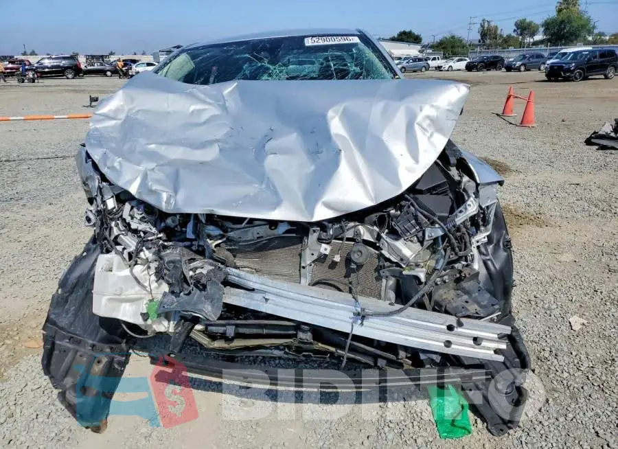 5YFEPMAE9NP272630 Photo# 5